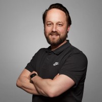 Vik Lapeire