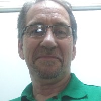 Lyle Squires