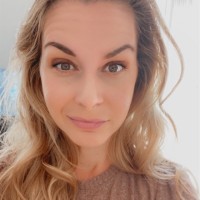 Laura Clement