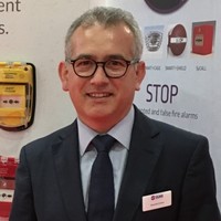 Eduardo Corona