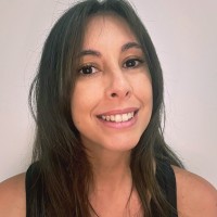 Angela Lorenzo Bravo