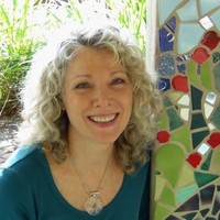 Gayle Mack