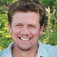 Travis Dix