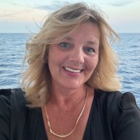 Vicki Edwards