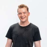 Lachlan Perry