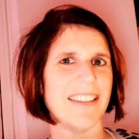 Esther De Vries-Hazelaar