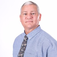 Kevin Fennington, Pe