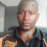 Bongani Leon Makebe