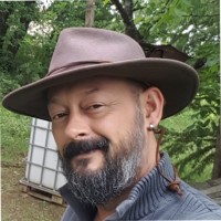 Nevzat Topaloğlu