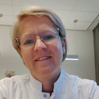 Esther Adriaanse-Joosen