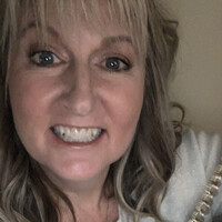 Anna Findley