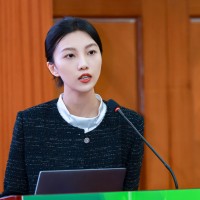 Yanan Li