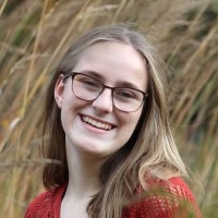 Elizabeth Reiss