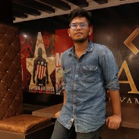 Pragadeeshraj V