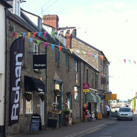 Fiona Street