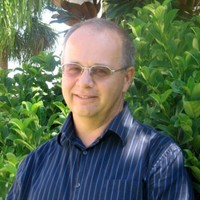 Stephen Collins P.E.