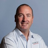 Michael Wolfe