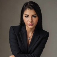 Claudia Pop