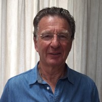 Dr Alan Alexander