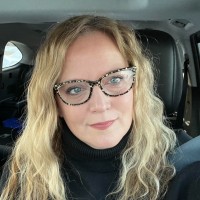Nicole Manges