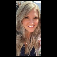 Christin Raymond, Rn