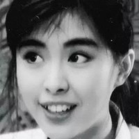 Elvis Zhou