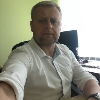 Роман Мельник
