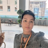 Lyna Kang
