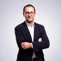 José  C. Pérez Bona