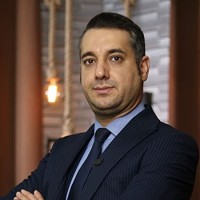Dr.Behnam Mohaghegh