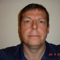 Lars T Nielsen