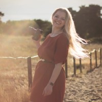 Stefanie Aust