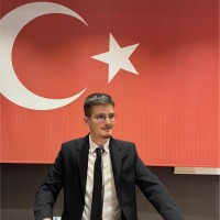 Esref Emre Uzan