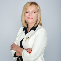 Debbie Kula
