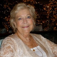 Mona Saunders