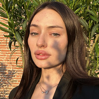 Nina Ursu