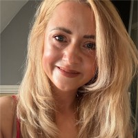 Lisa Holmes