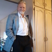 Bruce Milne