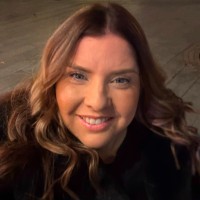 Kelly Sennett