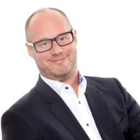 Dirk Seifert