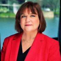 Terri Reniva