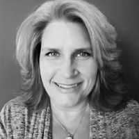 Lisa Moore
