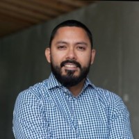 Luis McRea