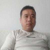 梁月平