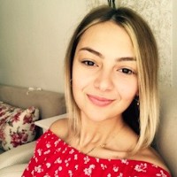 Nur Özer