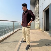 Lavin Kadam