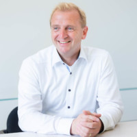 Dr. Thomas Bettermann