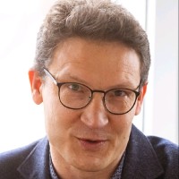 Olivier Péan