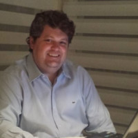 Elton Lucarelo Molina