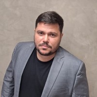 Rodrigo Ferraz De Medeiros